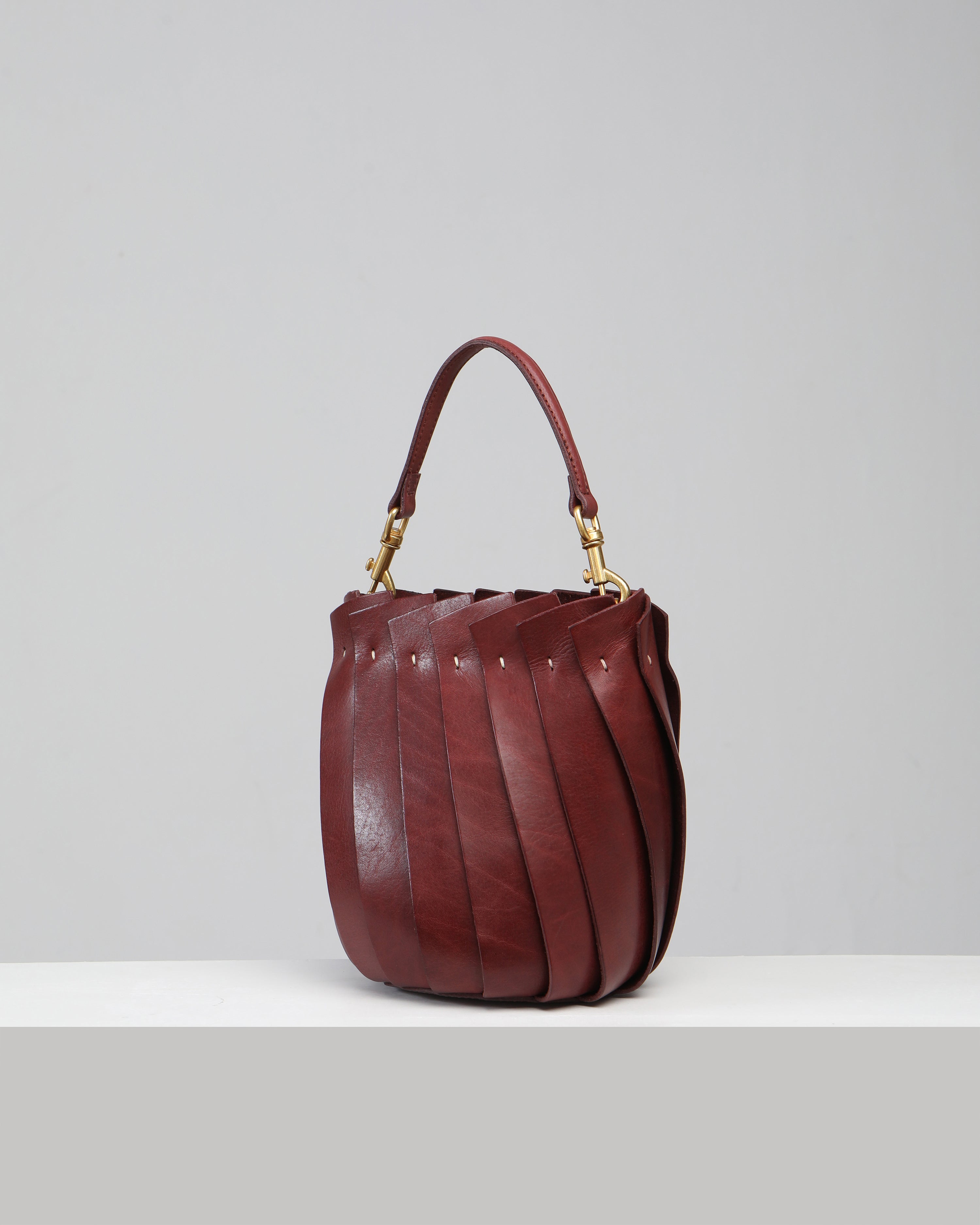 Bloom Bucket Tote - Chestnut