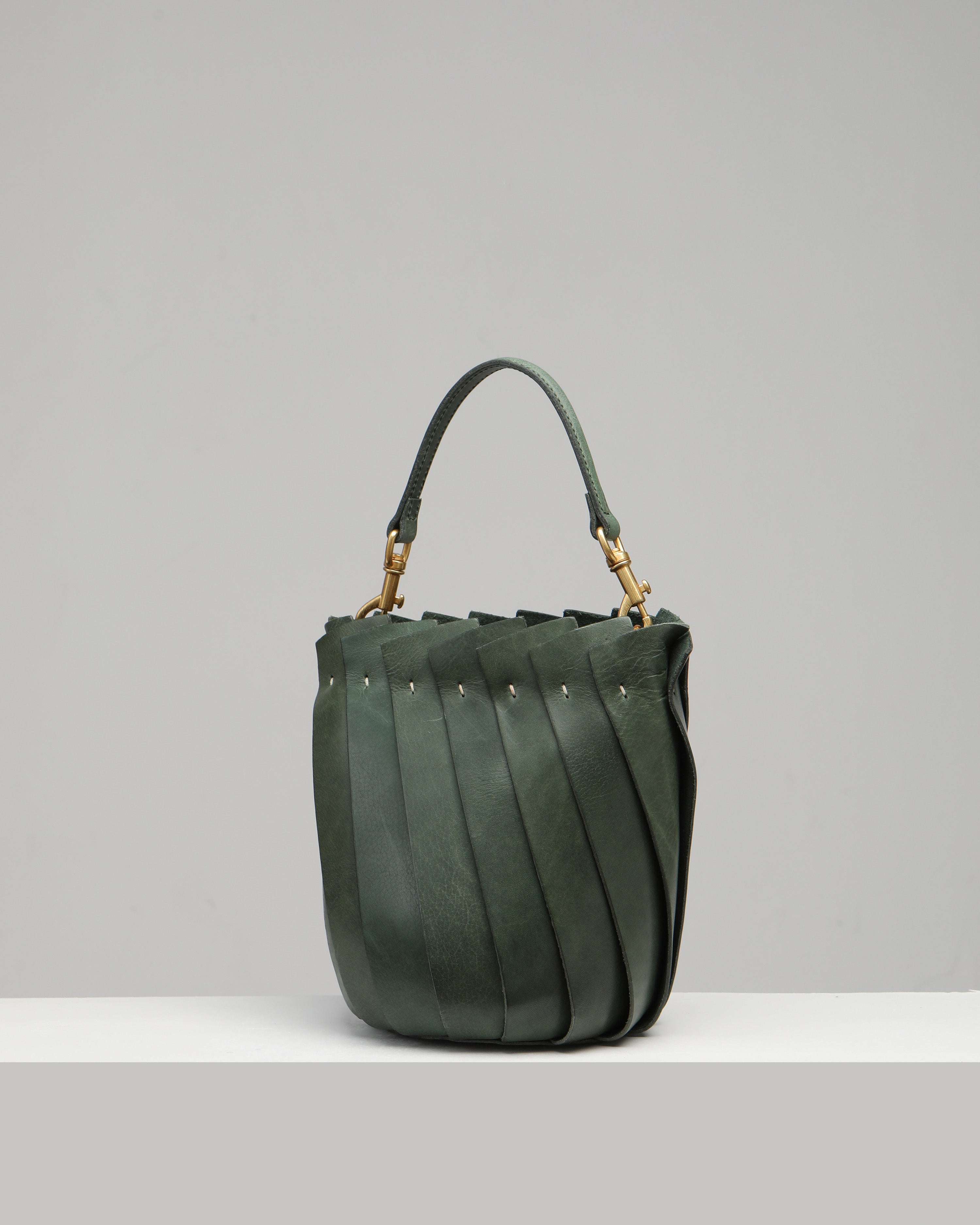 Bloom Bucket Tote - Hunter Green