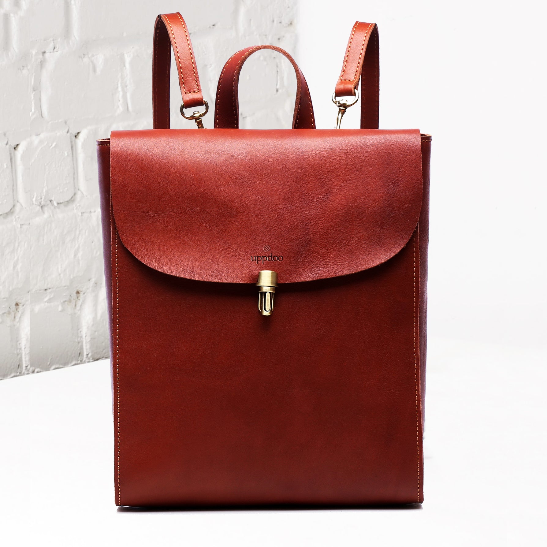 Voyage Classic Backpack - Oxblood