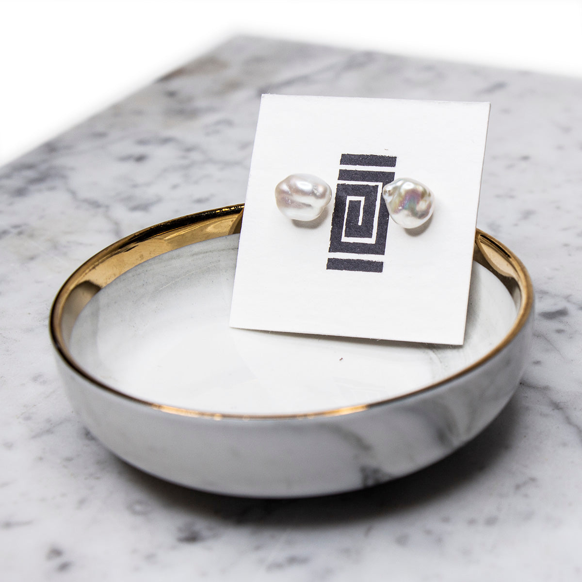 Pearl Studs Earrings (Natural)