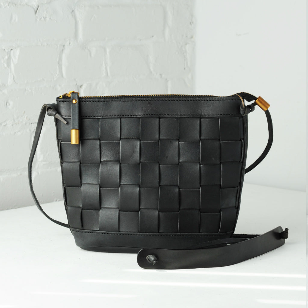 Venture Cross-body Bag - Black
