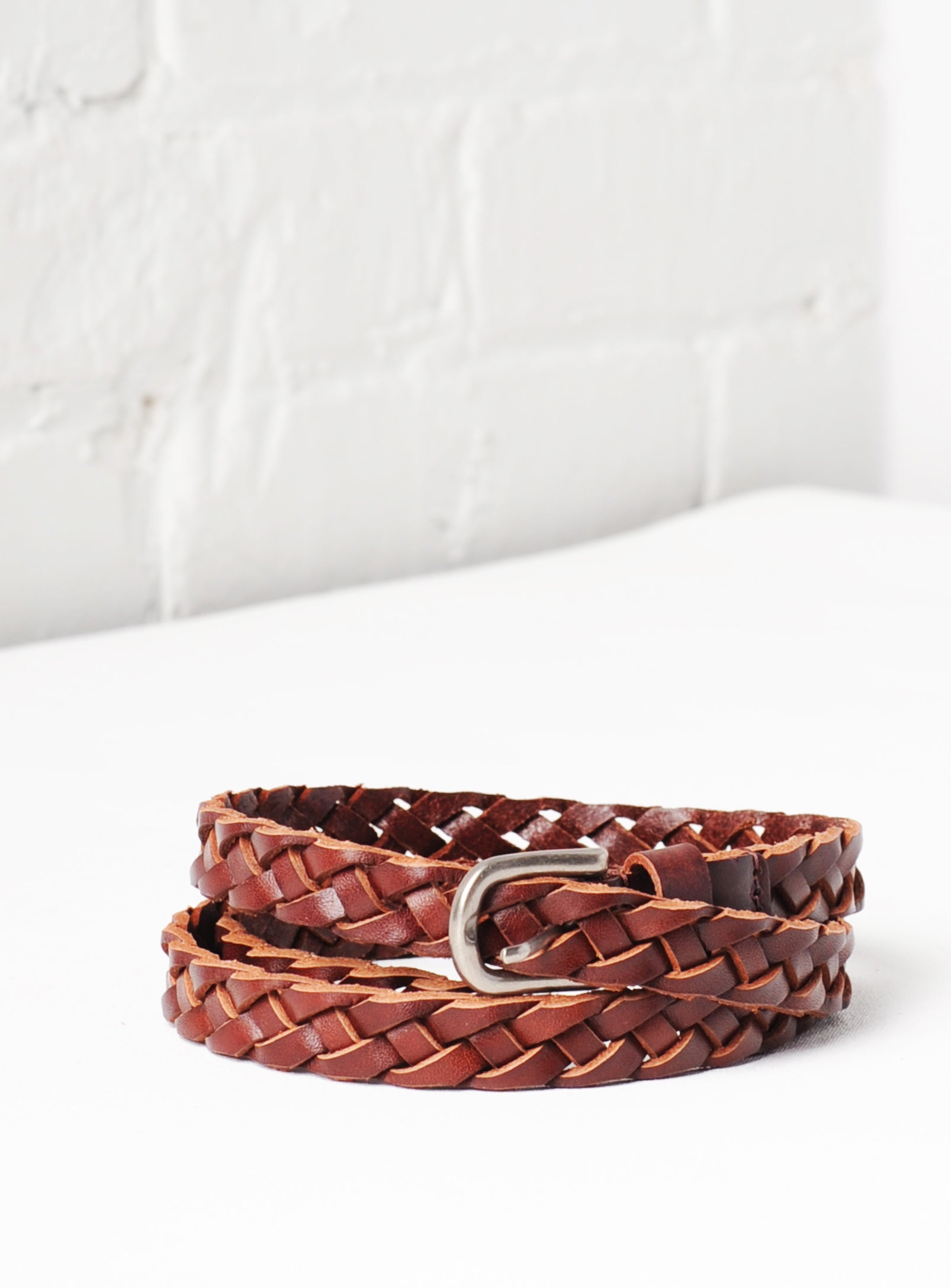 'Tuscany' Hand-Woven Skinny Leather Belt - Chestnut