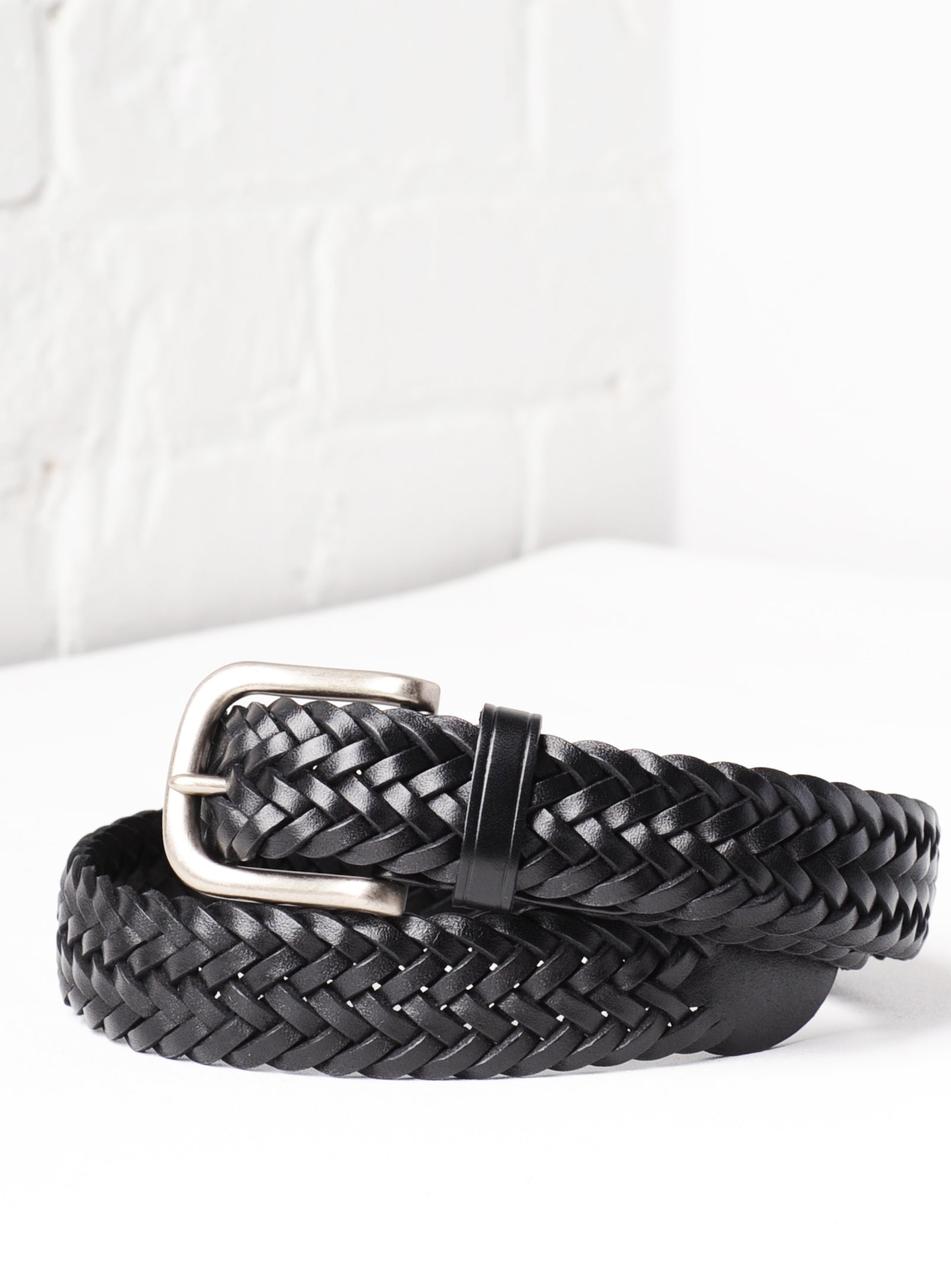 'Venice' Hand-Woven Italian Leather Belt - Black