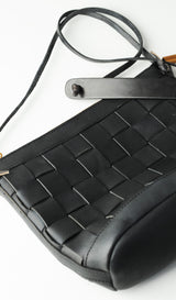 Venture Cross-body Bag - Black