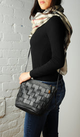 Venture Cross-body Bag - Black