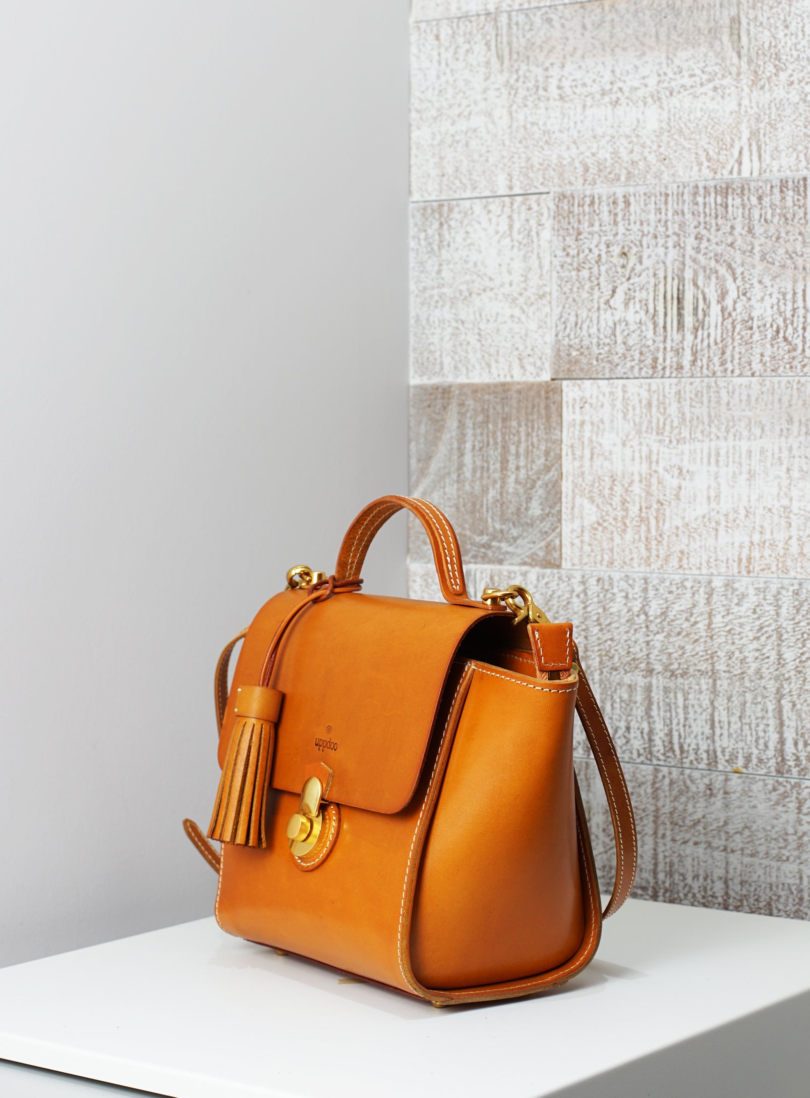 Vive 2.0 Classic Top Handle Satchel - Tan