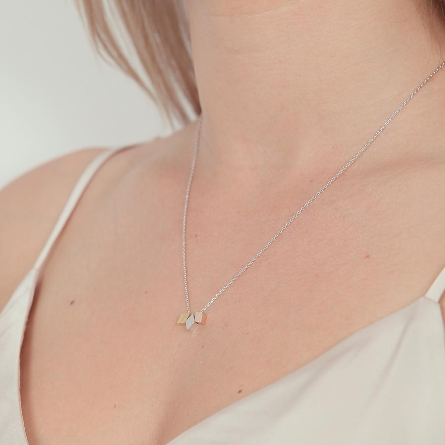 Bella Necklace Silver