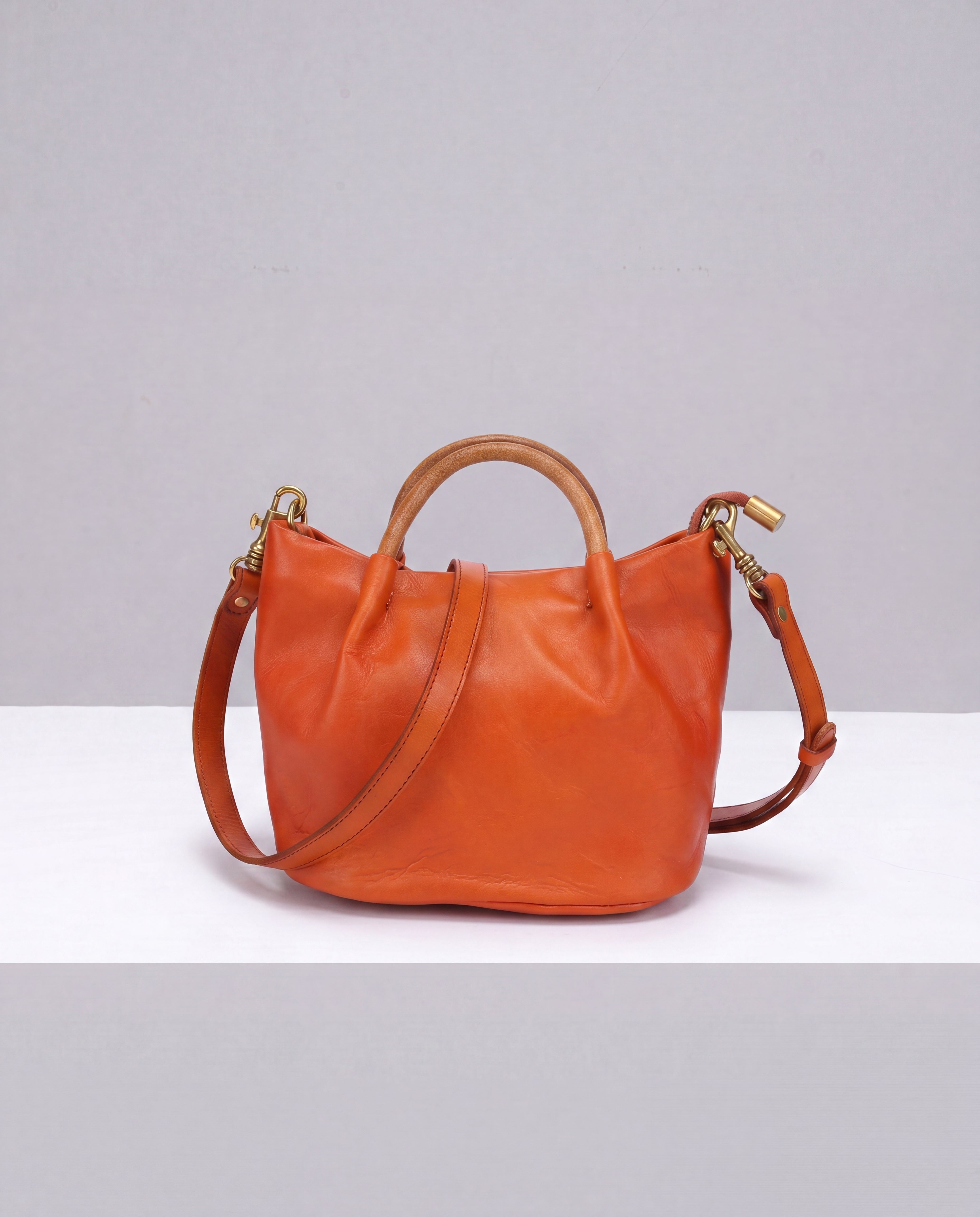 Cabas Slouchy Tote - Tan
