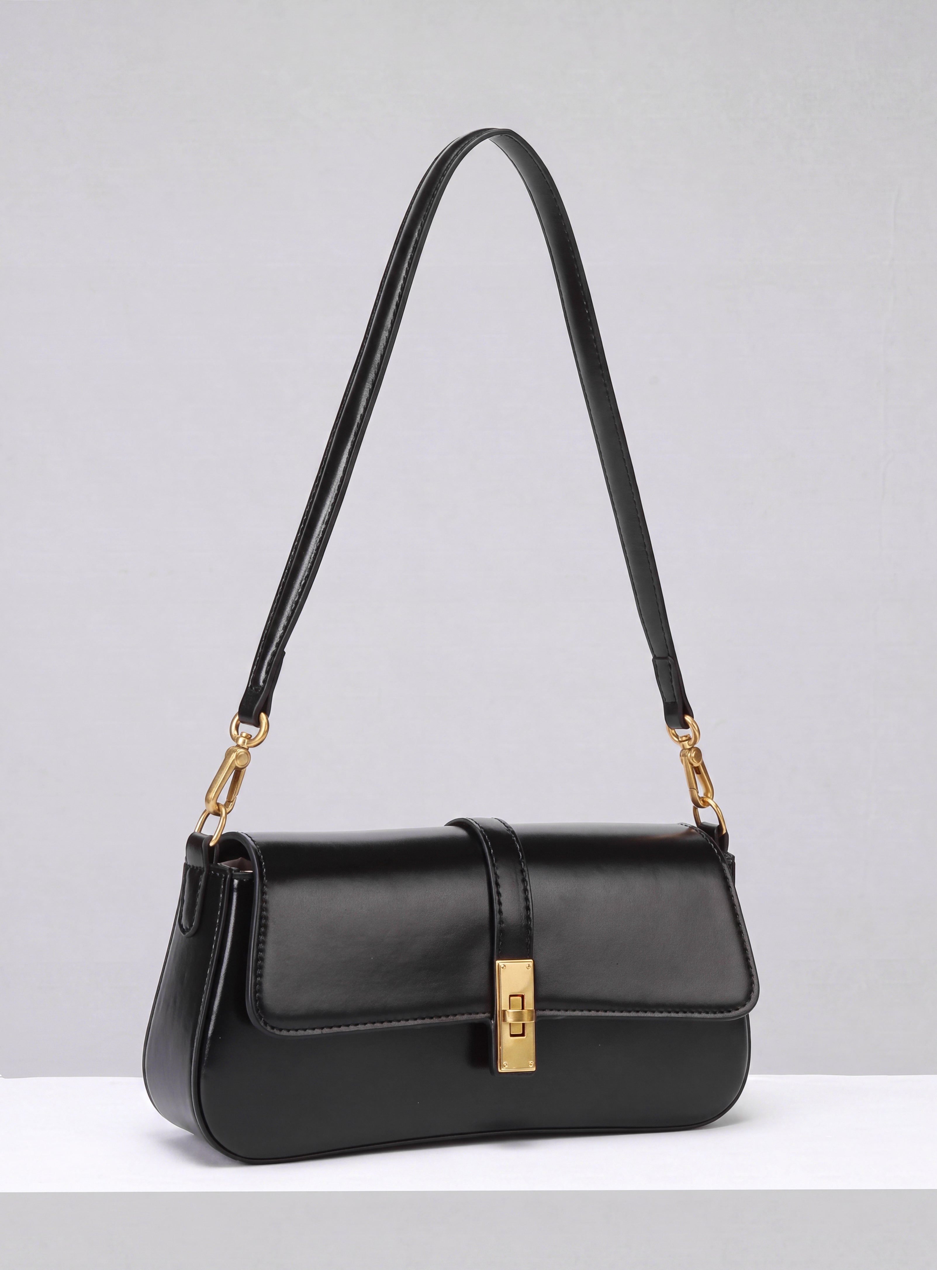 Aura Clutch Crossbody - Black