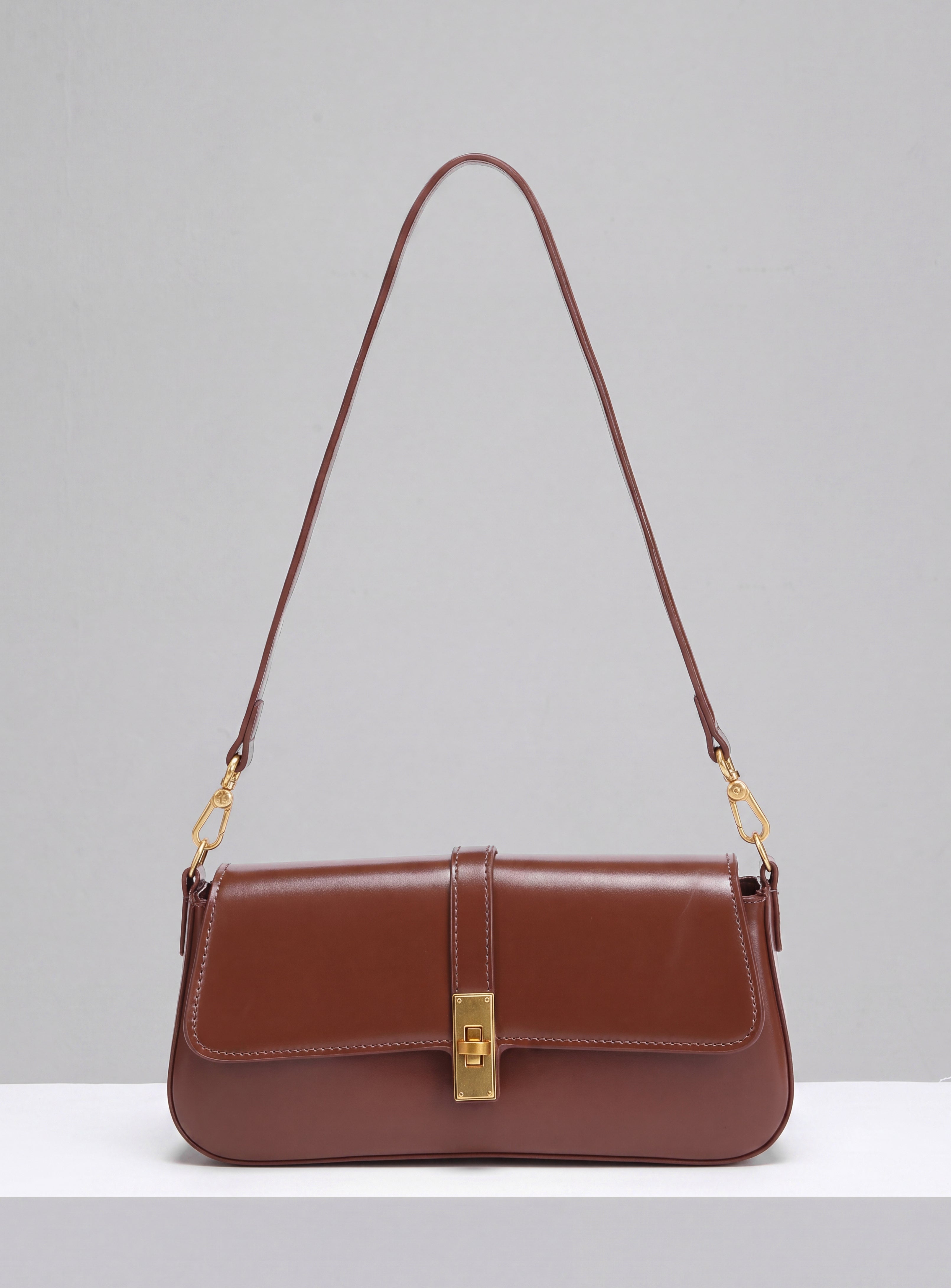 Aura Clutch Crossbody - Chestnut