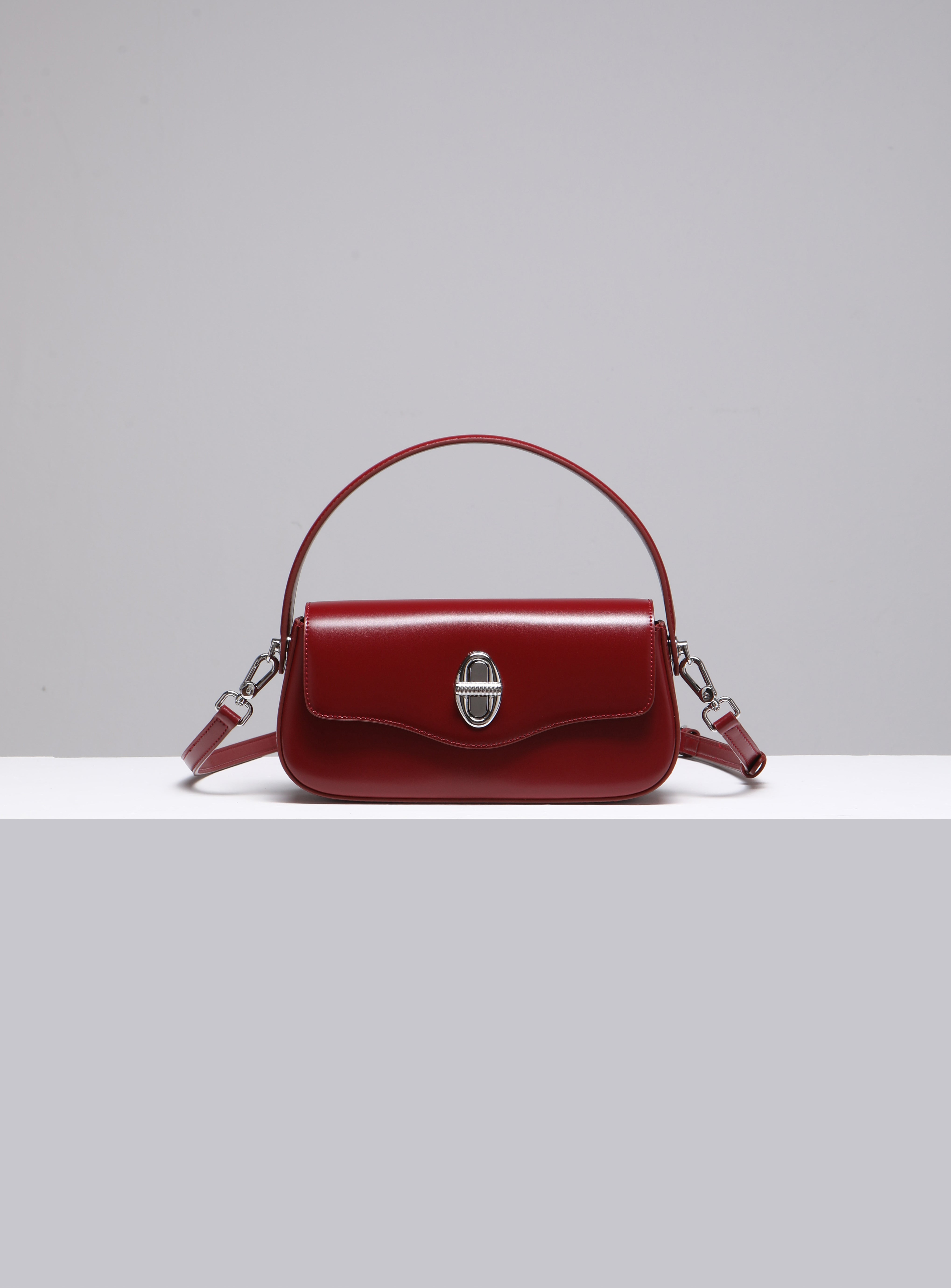 Aura Swing Satchel - Bordeaux