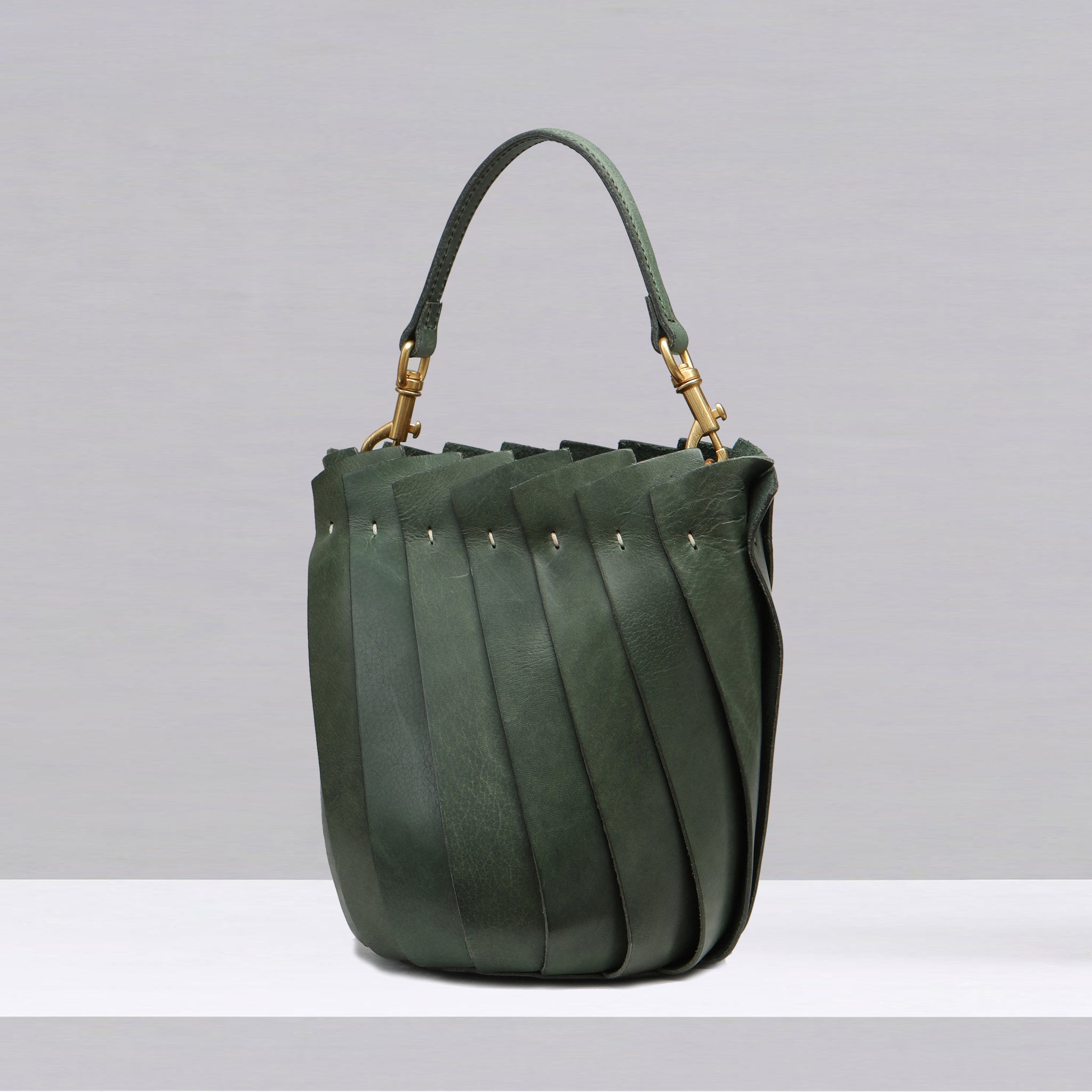 Bloom Bucket Tote - Hunter Green