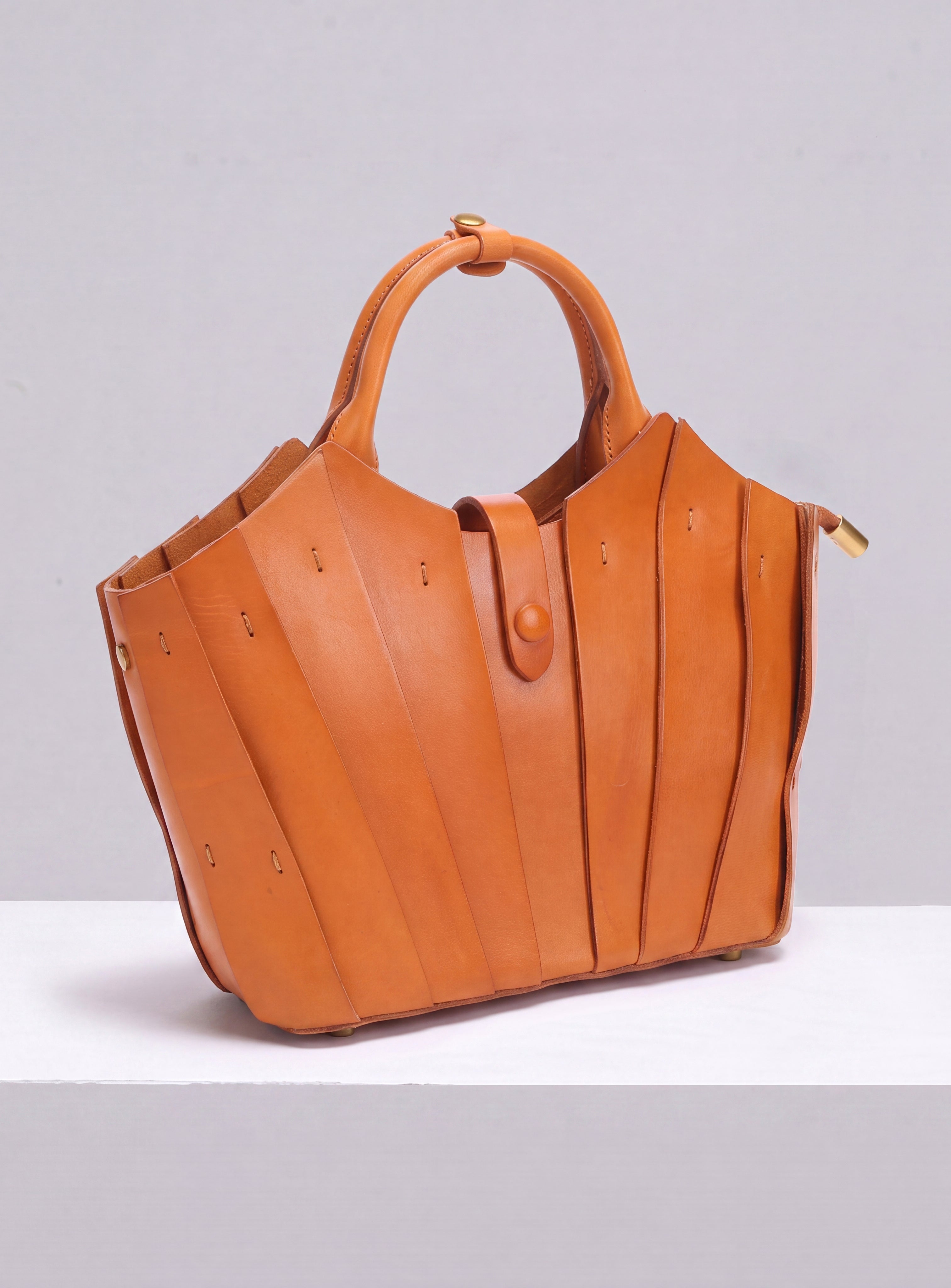 Bloom Satchel - Tan