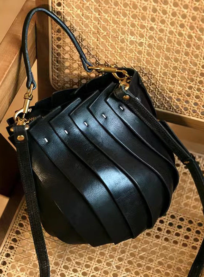 Bloom Bucket Tote - Black