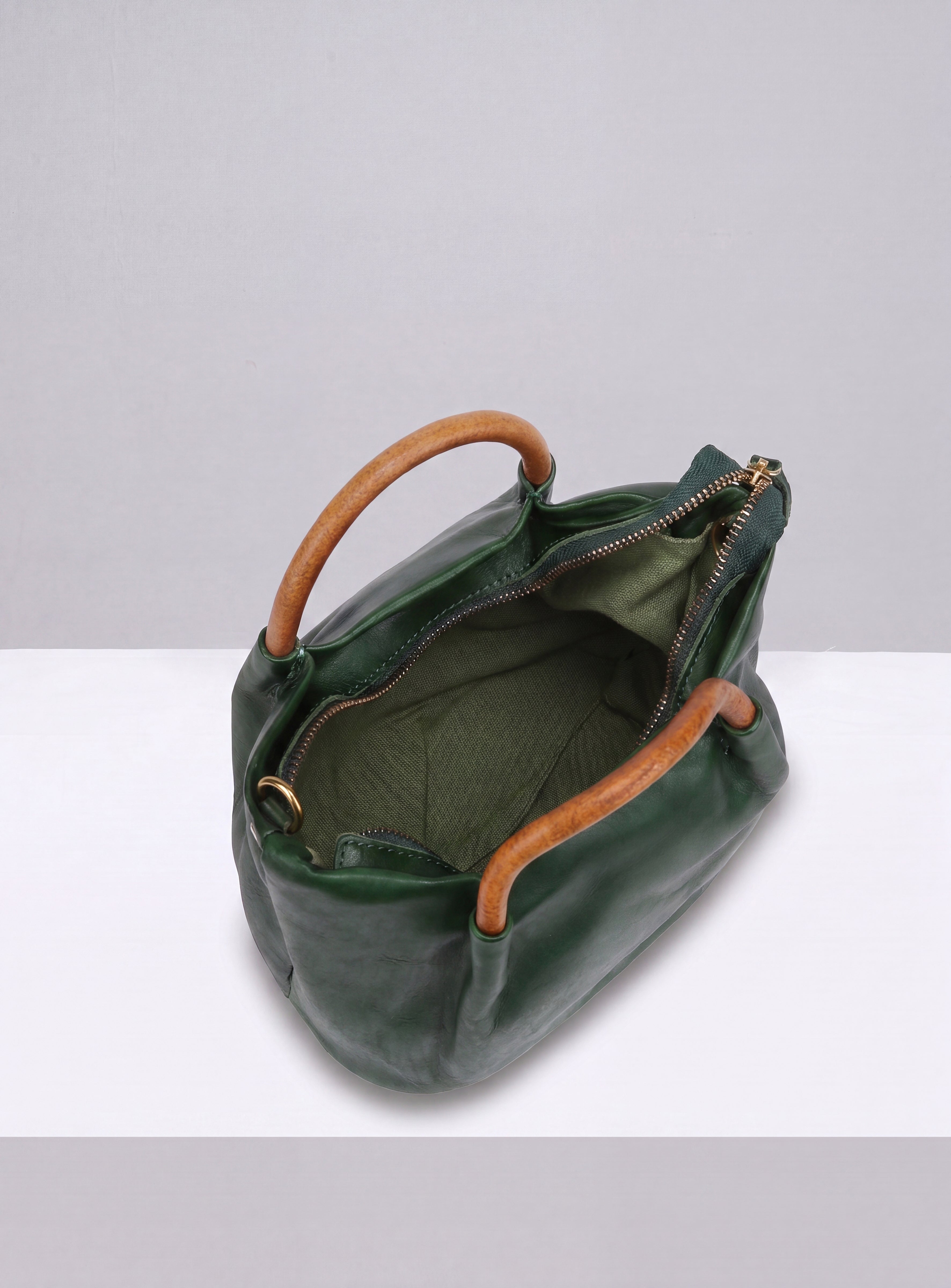 Cabas Slouchy Tote - Tan