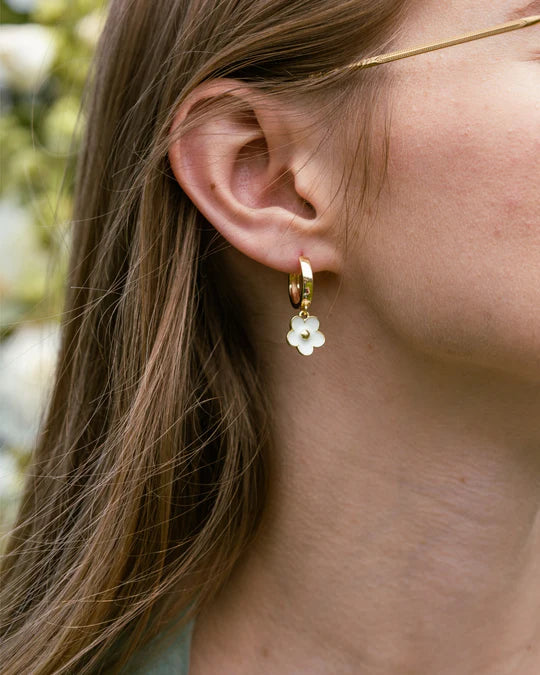 Daisy Flower Earrings - White