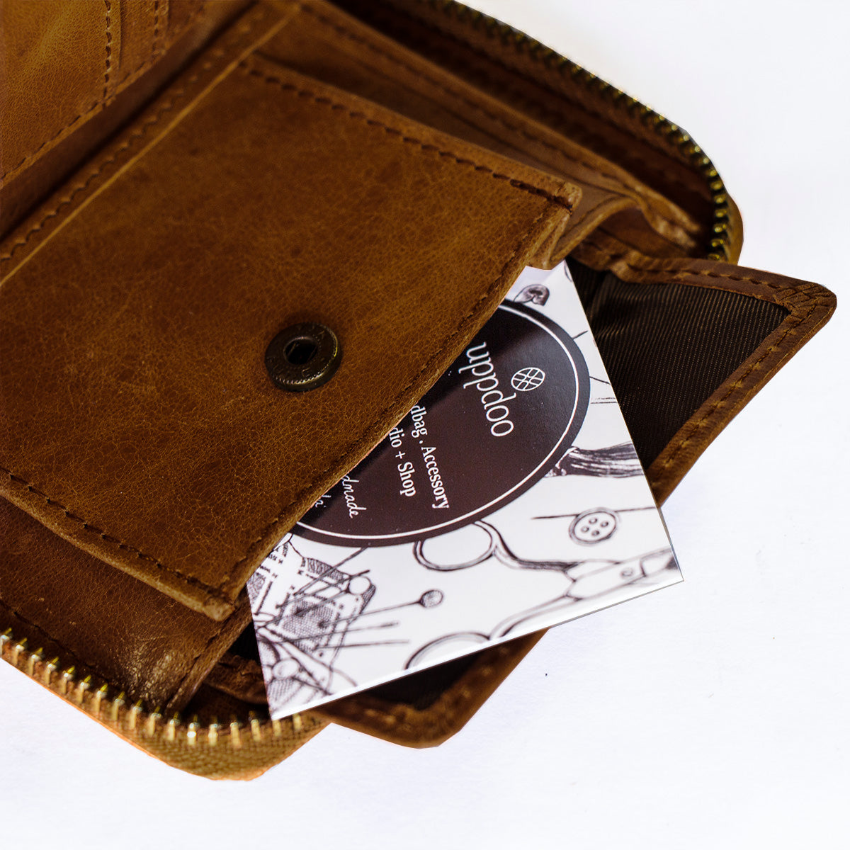 'Explore' Zip Round Verticle Bi-fold Wallet