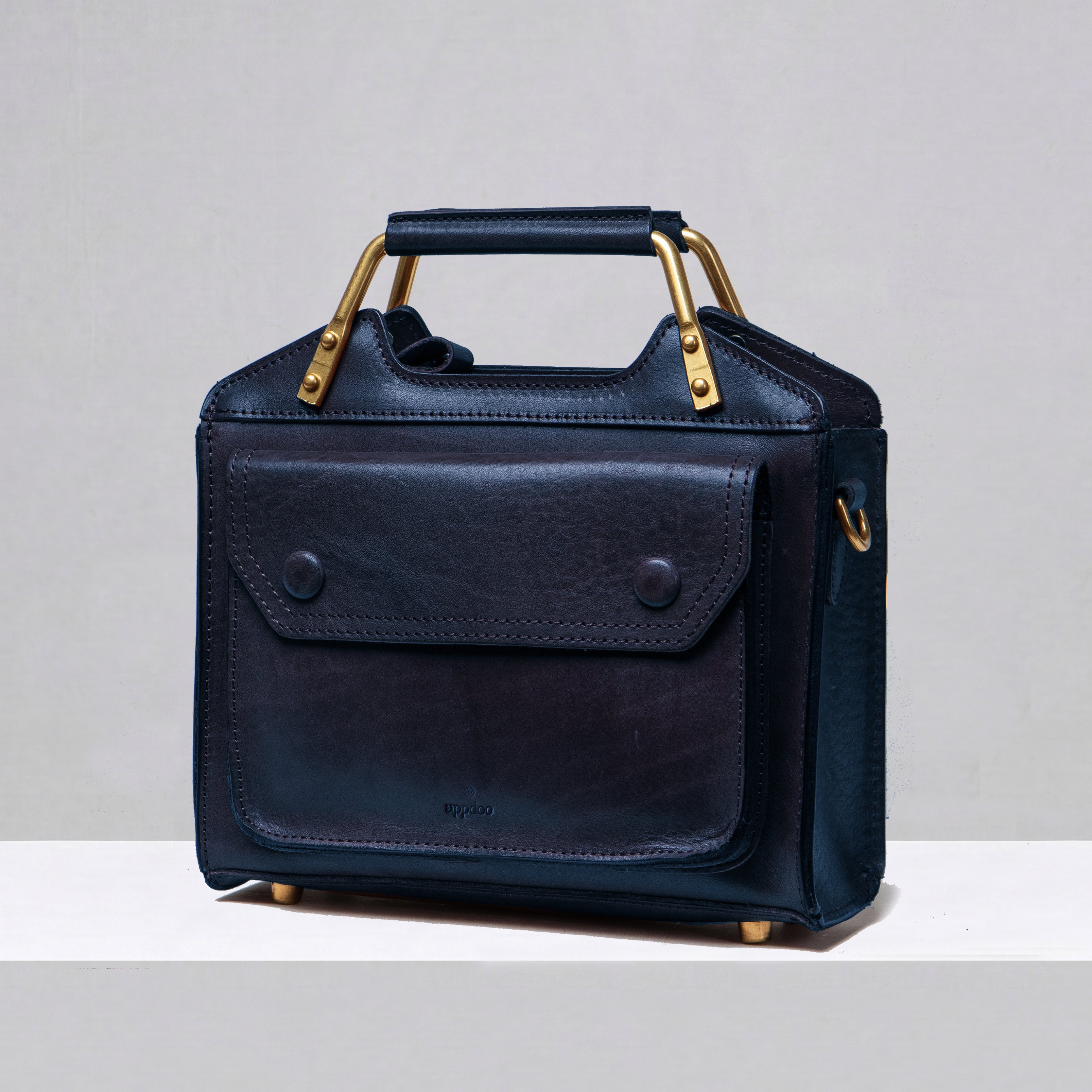 Neo Retro Large Crossbody - Midnight