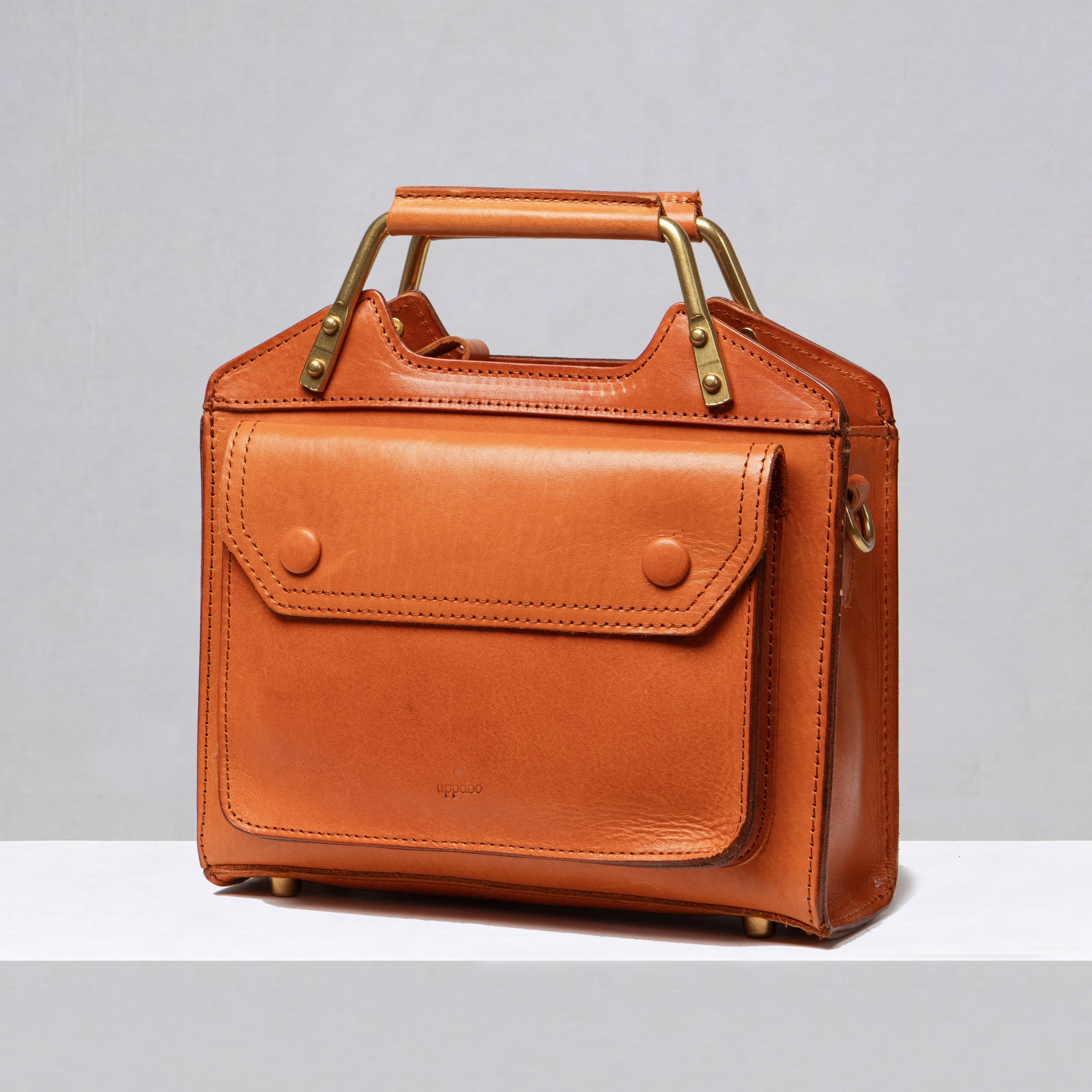 Neo Retro Large Crossbody - Tan