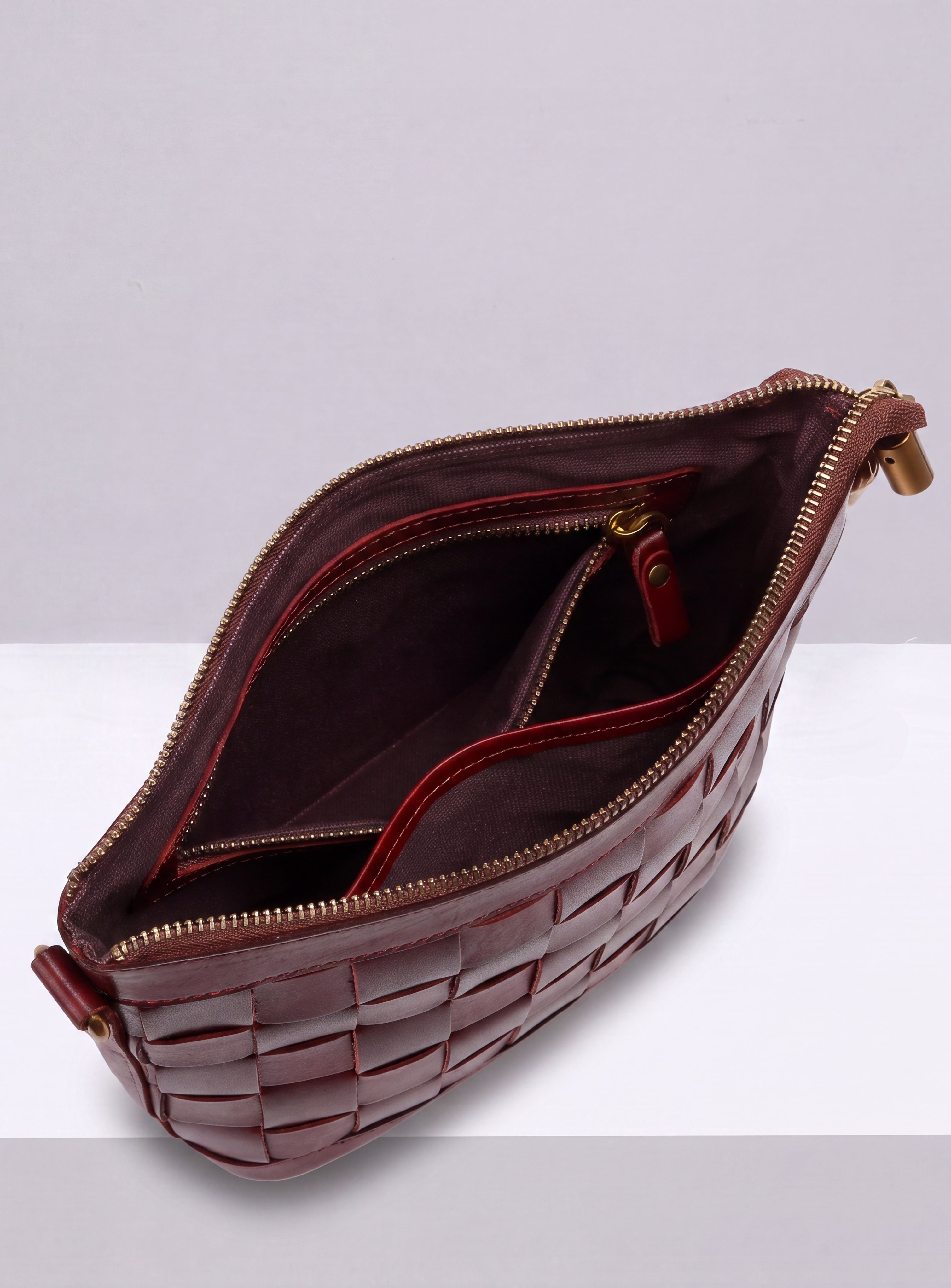 Venture Crossbody - Hunter Green