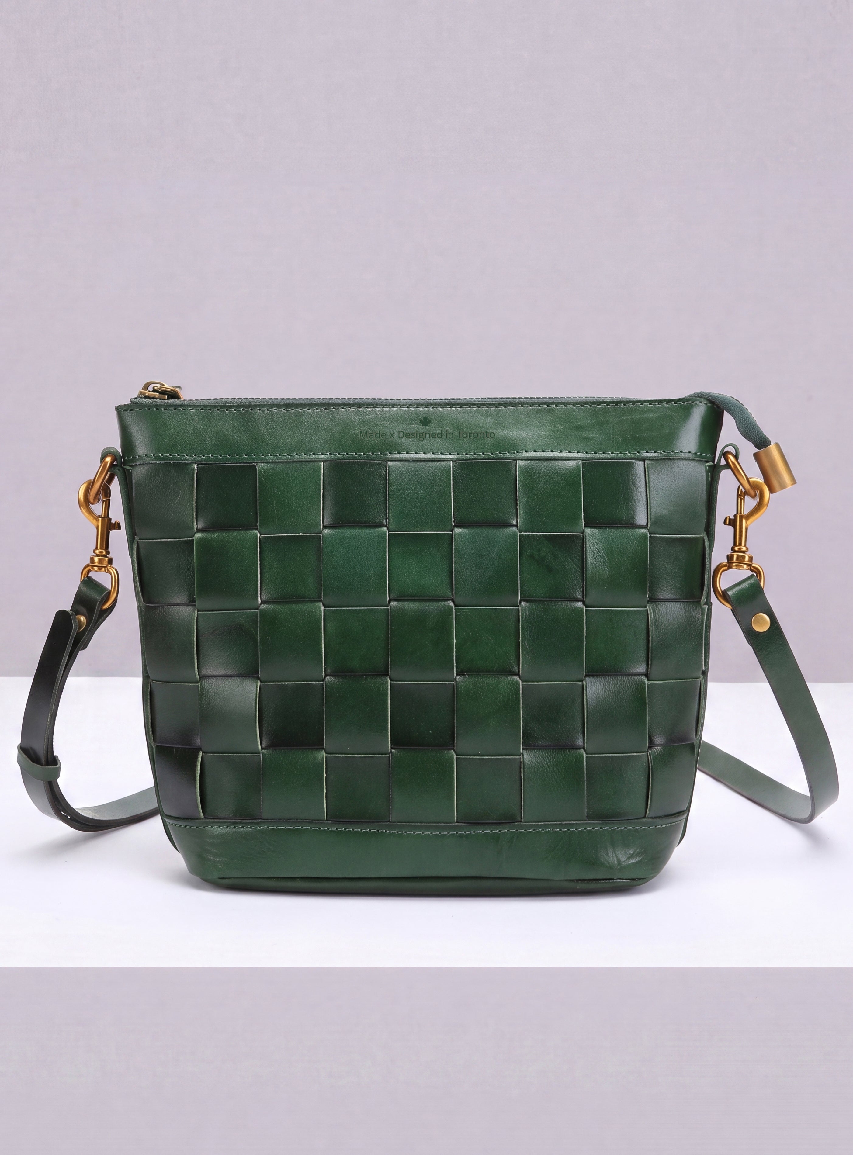 Venture Crossbody - Hunter Green