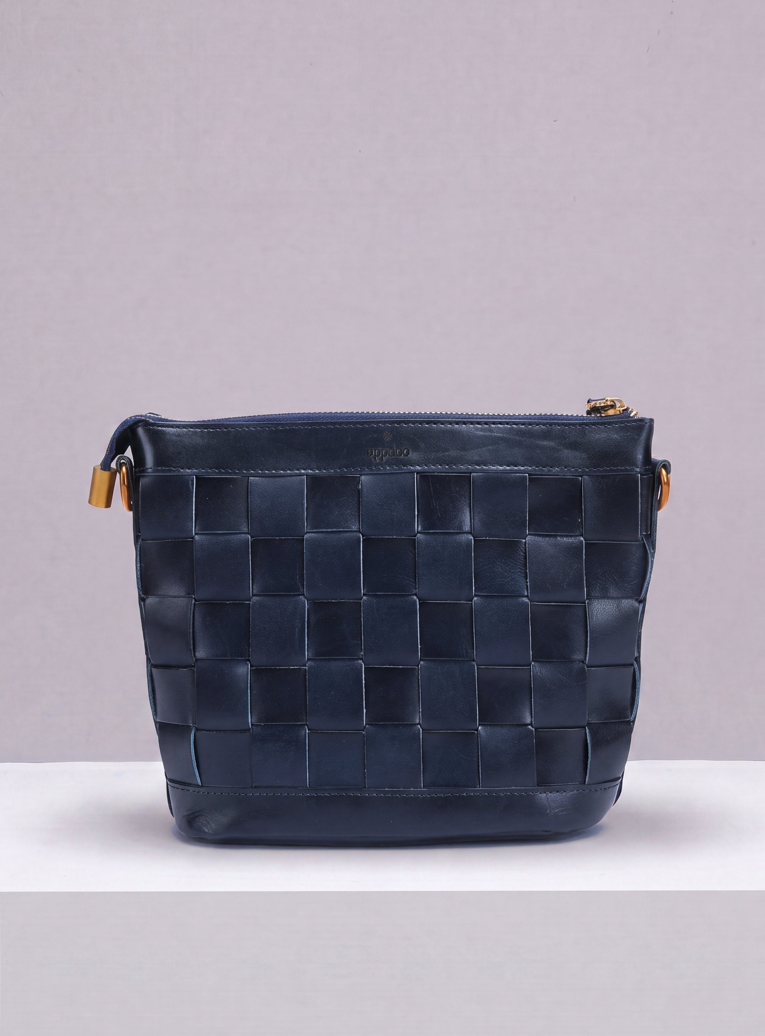 Venture Crossbody - Midnight