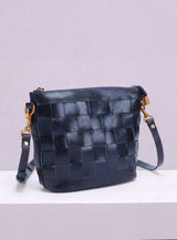 Venture Crossbody - Midnight