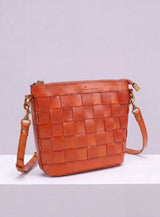 Venture Crossbody - Tan