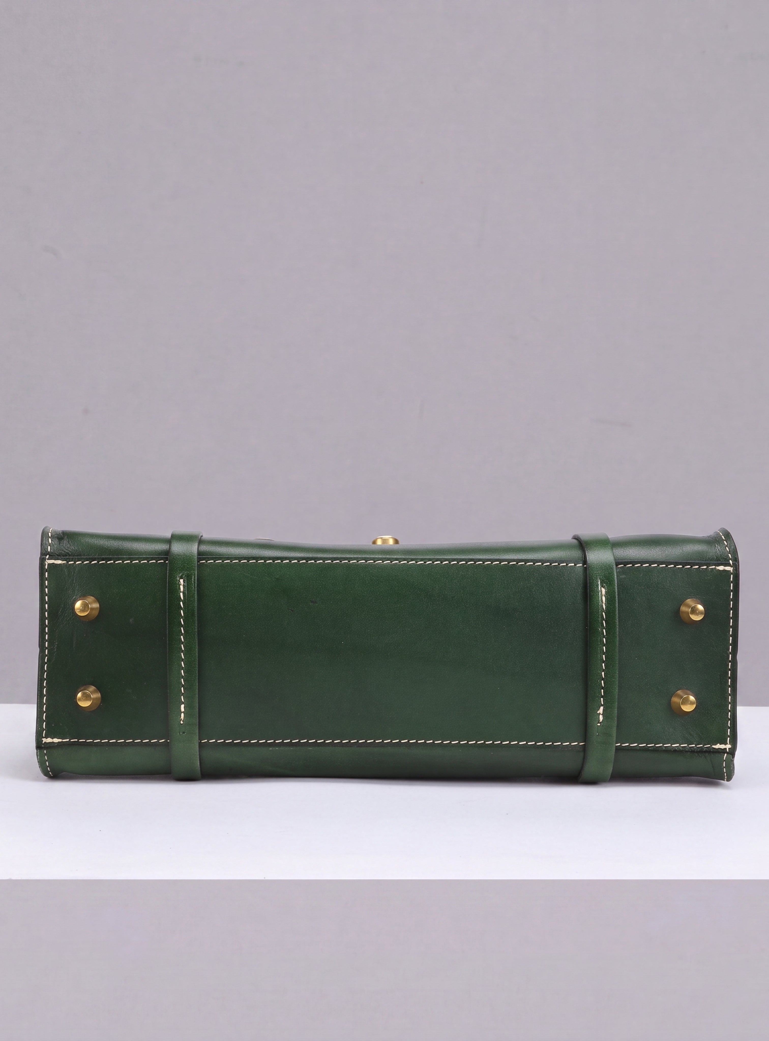 Vive 2.0 Classic Baguette Satchel- Midnight