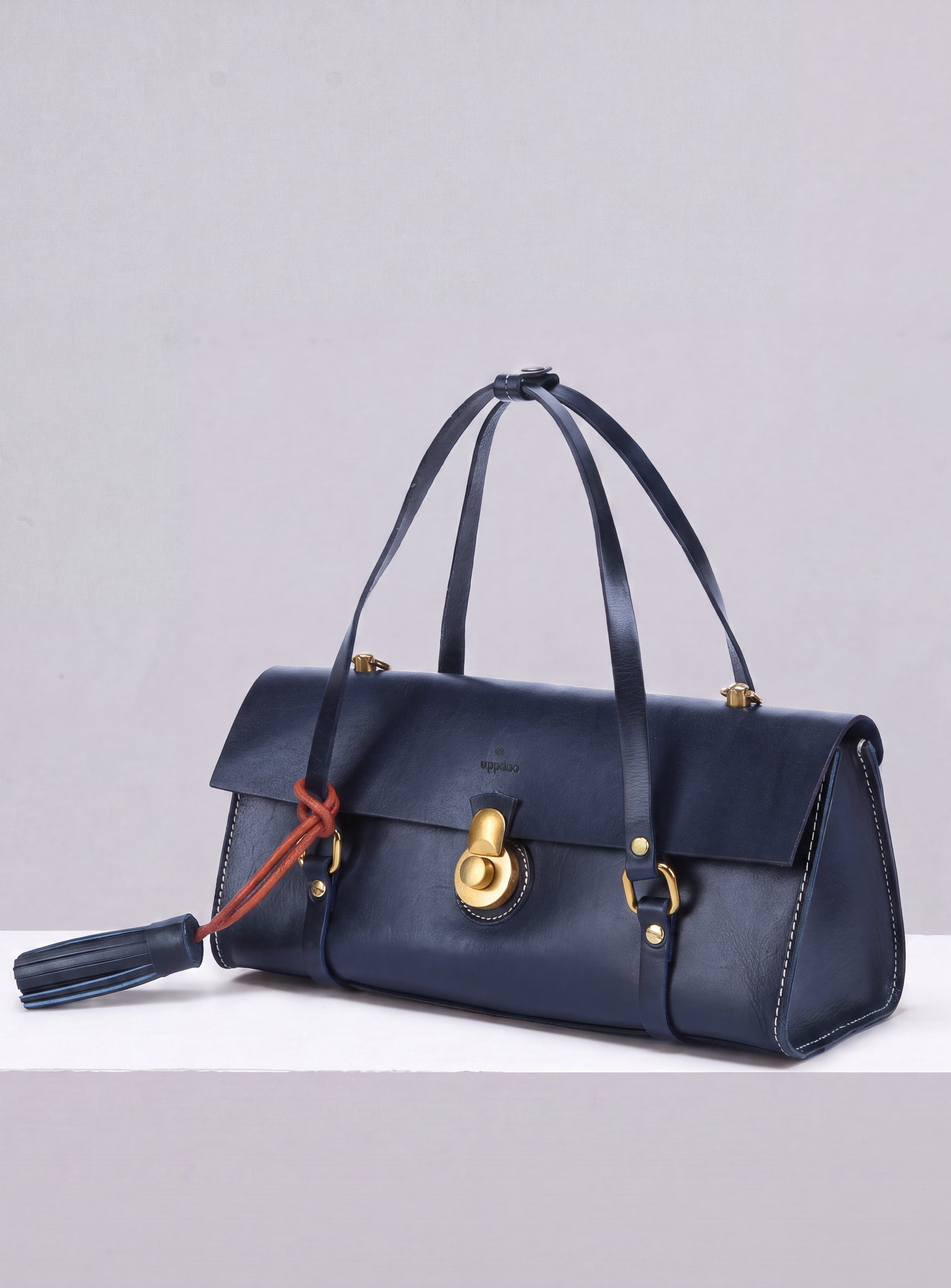 Vive 2.0 Classic Baguette Satchel- Midnight
