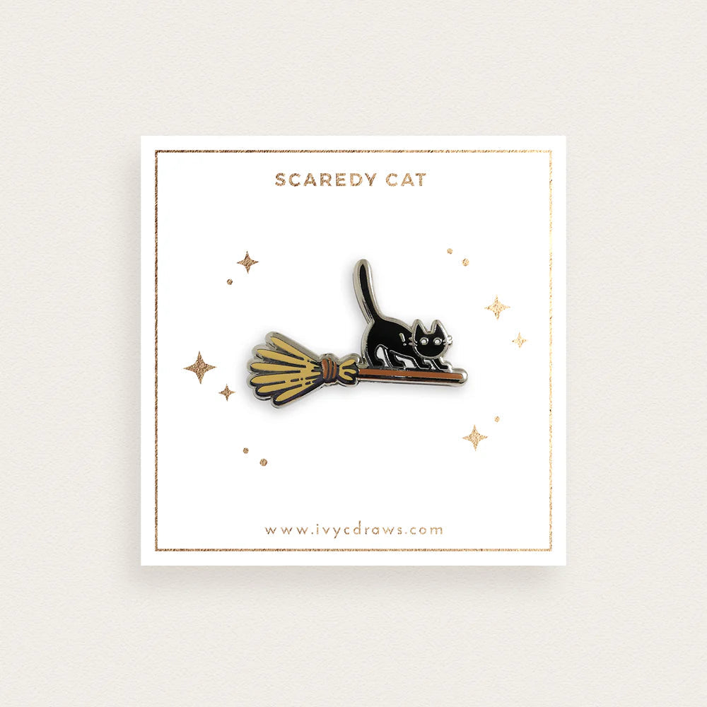 Scardey Cat Pin