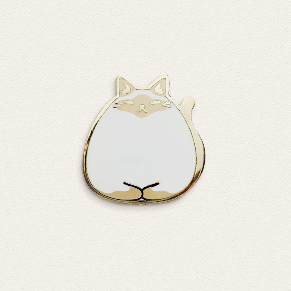 Sleepy Kitty (Siamese) Pin
