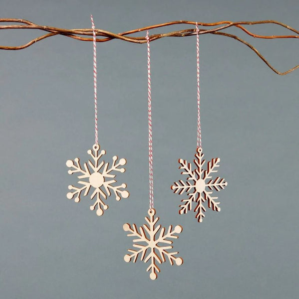 Light + Paper Studio - Simple Snowflake Ornament Set