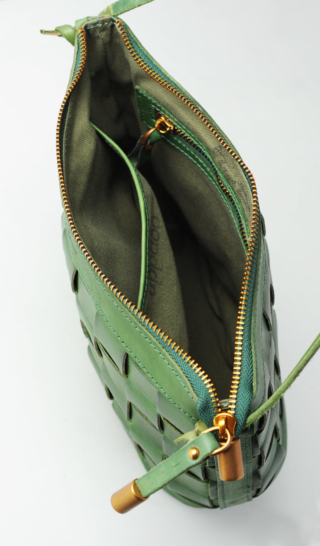 Venture Cross-body - Hunter Green