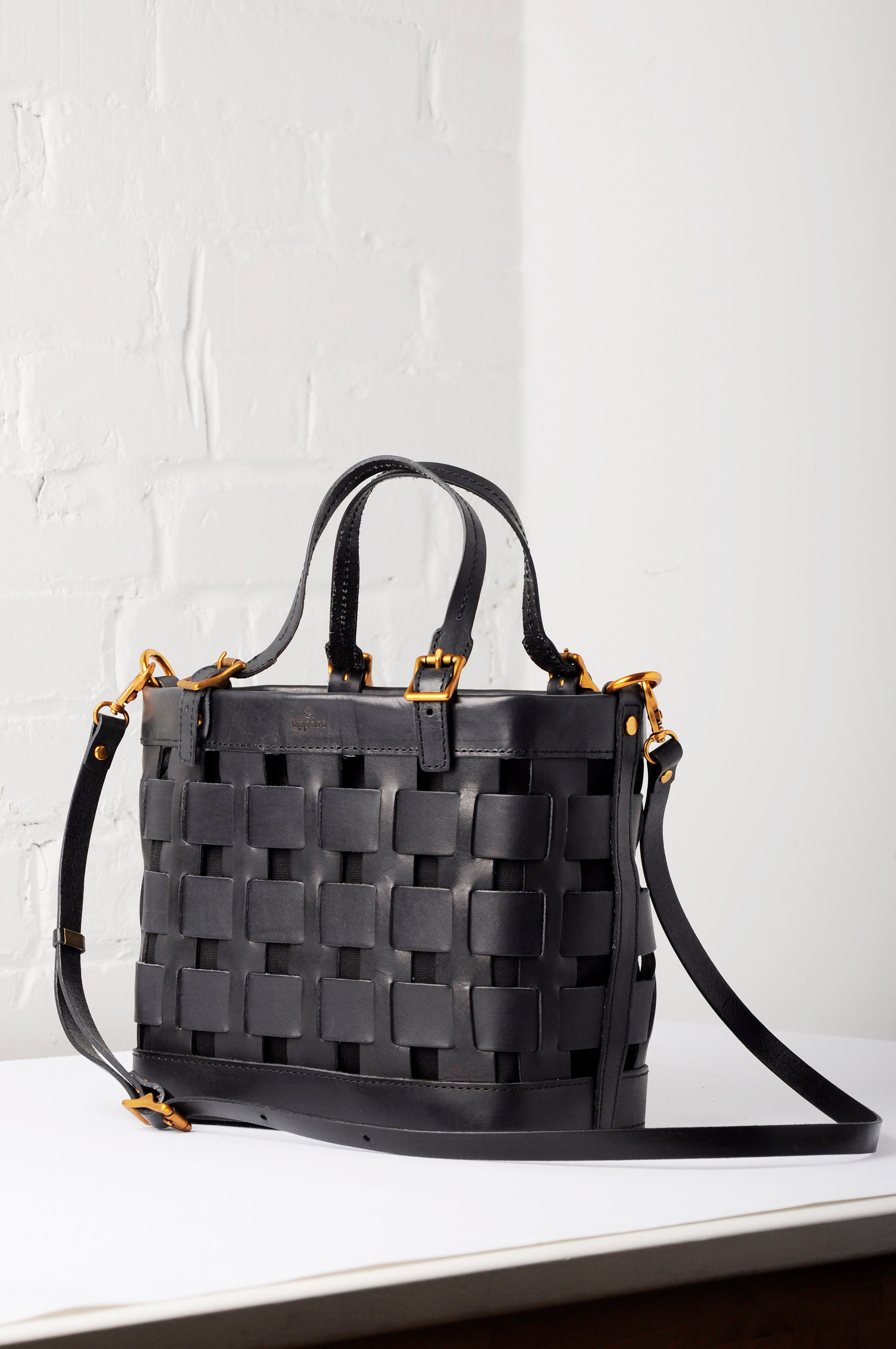 Venture Basket Tote - Black